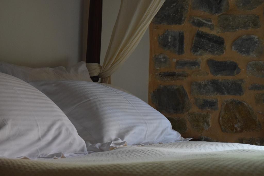Hotel Eos - Authentic Experience Skíti Zewnętrze zdjęcie