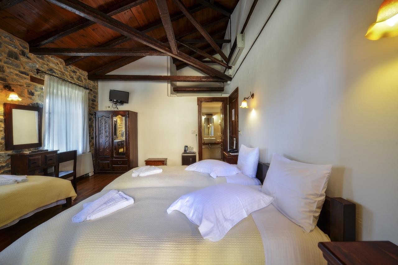 Hotel Eos - Authentic Experience Skíti Zewnętrze zdjęcie